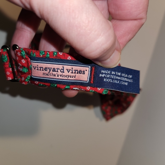 Nwot Vineyard Vines Adjustable Bowtie Red Christmas Tree Pink Whales Christmas - Picture 5 of 6